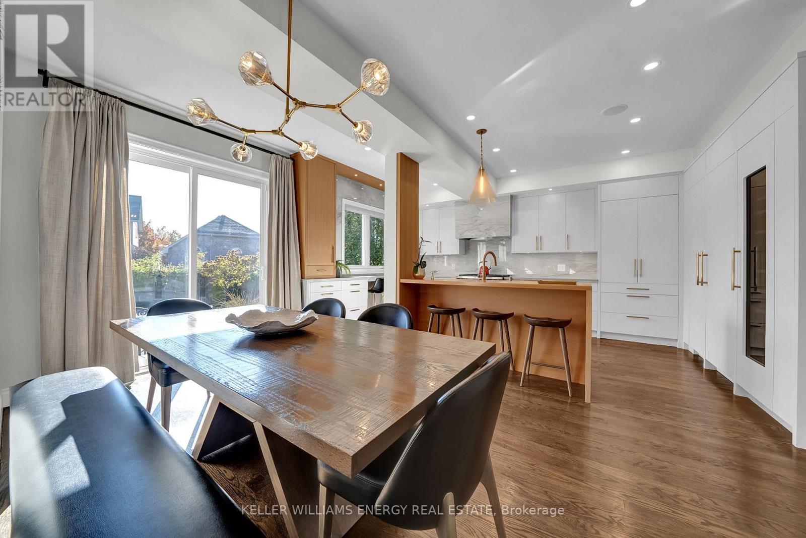 402 Bovin Avenue, Oshawa, Ontario  L1L 0C6 - Photo 2 - E12487550