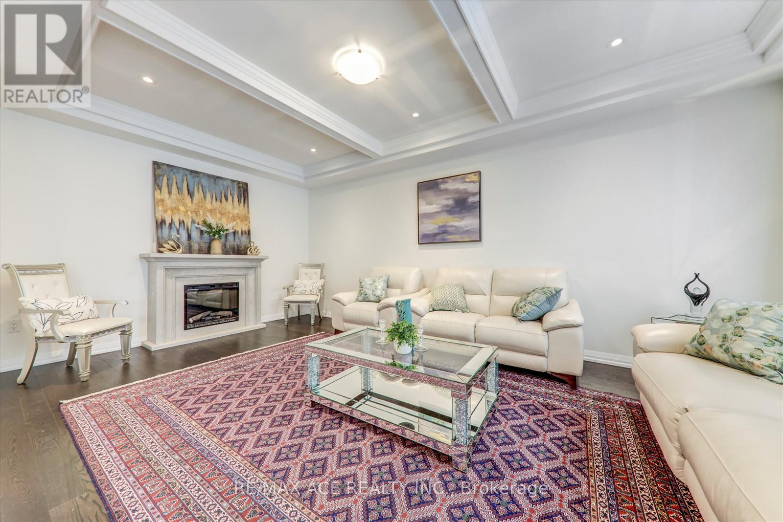 98 Markview Road, Whitchurch-Stouffville, Ontario  L4A 4W3 - Photo 14 - N12496246