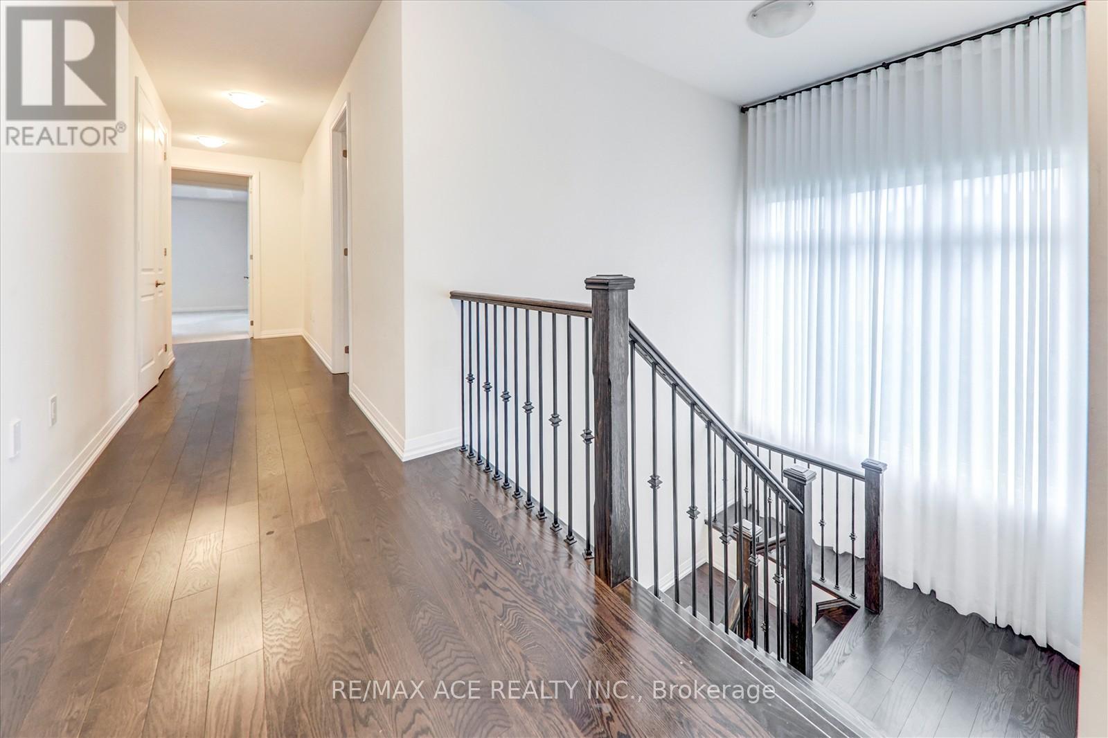 98 Markview Road, Whitchurch-Stouffville, Ontario  L4A 4W3 - Photo 19 - N12496246