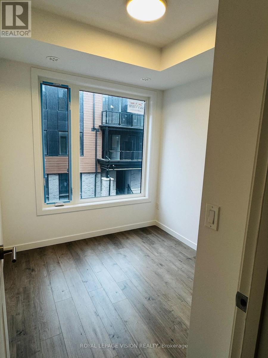 3 - 113 Marydale Avenue, Markham, Ontario  L3S 0E3 - Photo 10 - N12496286