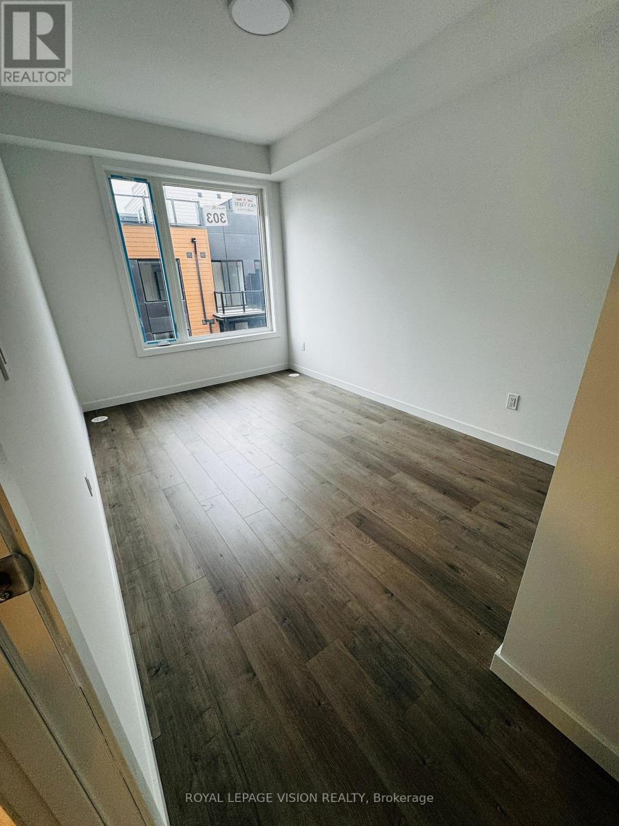 3 - 113 Marydale Avenue, Markham, Ontario  L3S 0E3 - Photo 13 - N12496286