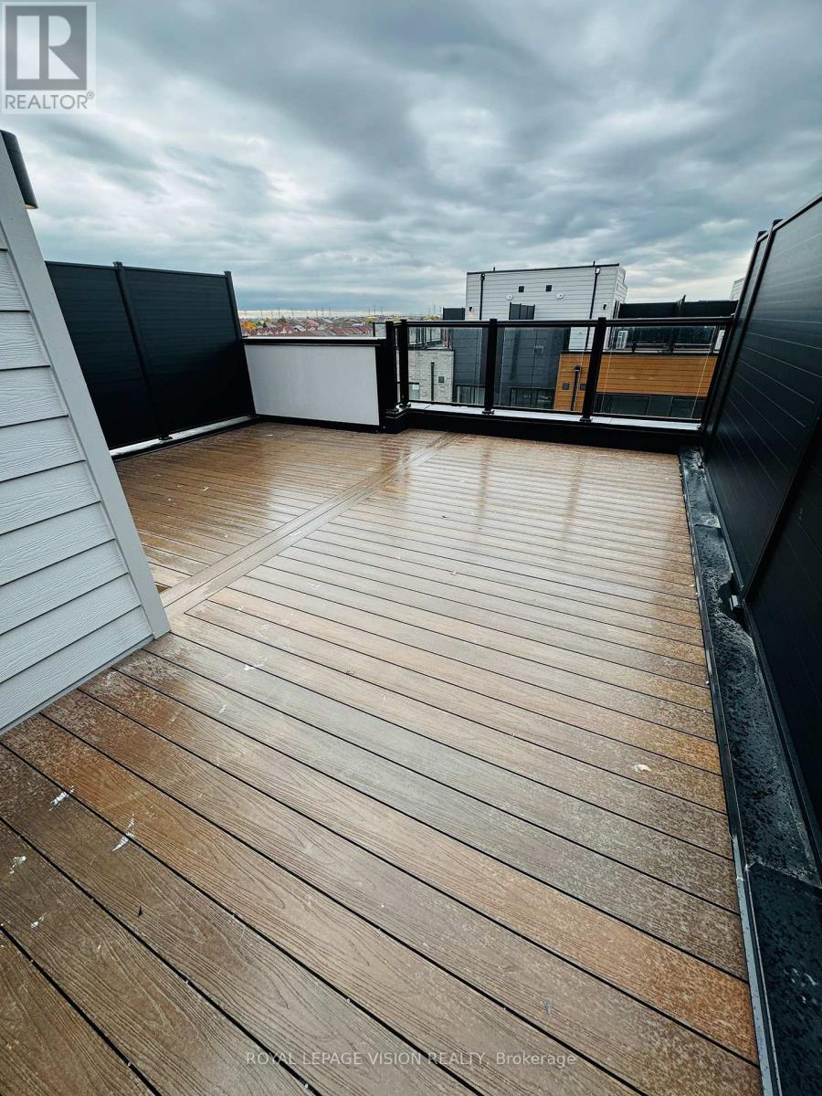 3 - 113 Marydale Avenue, Markham, Ontario  L3S 0E3 - Photo 15 - N12496286