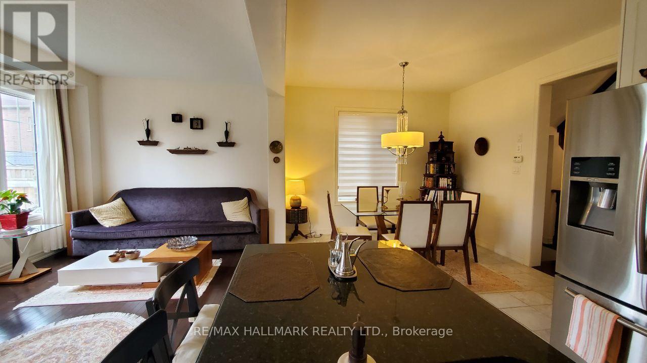 #main&2nd - 19 Chouinard Way, Aurora, Ontario  L4G 0V9 - Photo 10 - N12496308