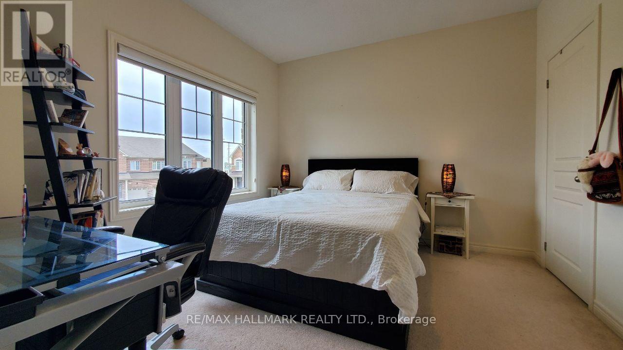 #main&2nd - 19 Chouinard Way, Aurora, Ontario  L4G 0V9 - Photo 23 - N12496308