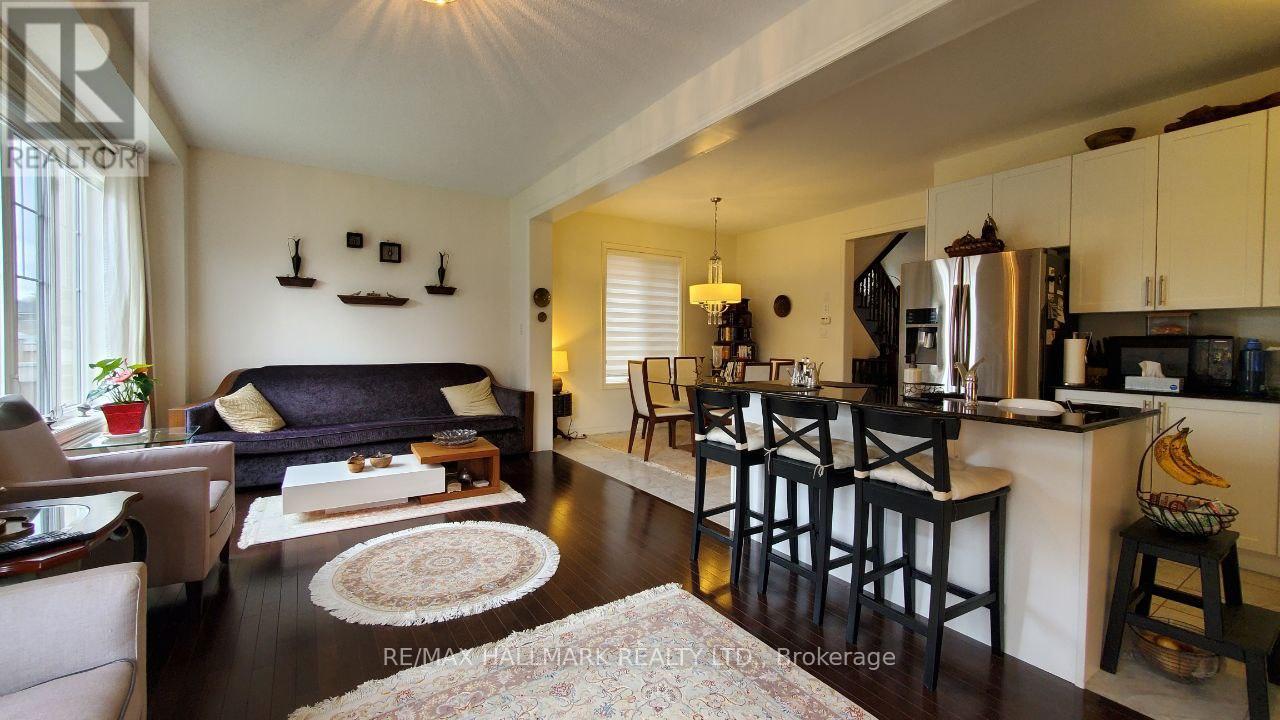 #main&2nd - 19 Chouinard Way, Aurora, Ontario  L4G 0V9 - Photo 8 - N12496308