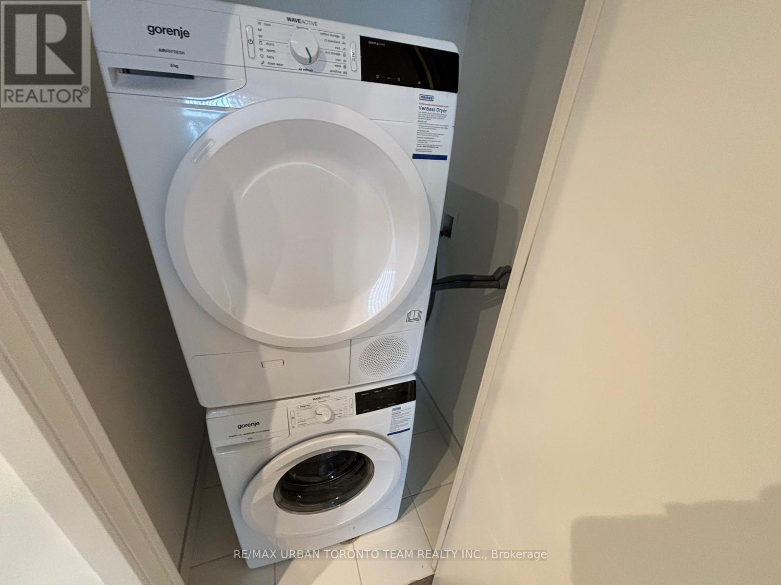 3115 - 28 Interchange Way, Vaughan, Ontario  L4K 0P8 - Photo 8 - N12496436