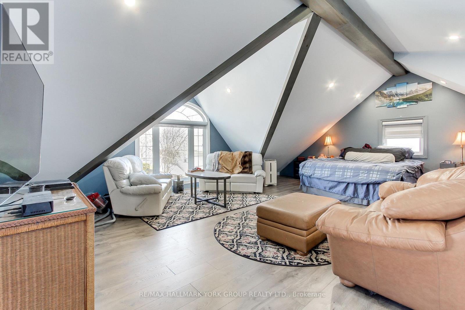 303 Lake Dr East Unit A Drive, Georgina, Ontario  L0E 1S0 - Photo 6 - N12496476