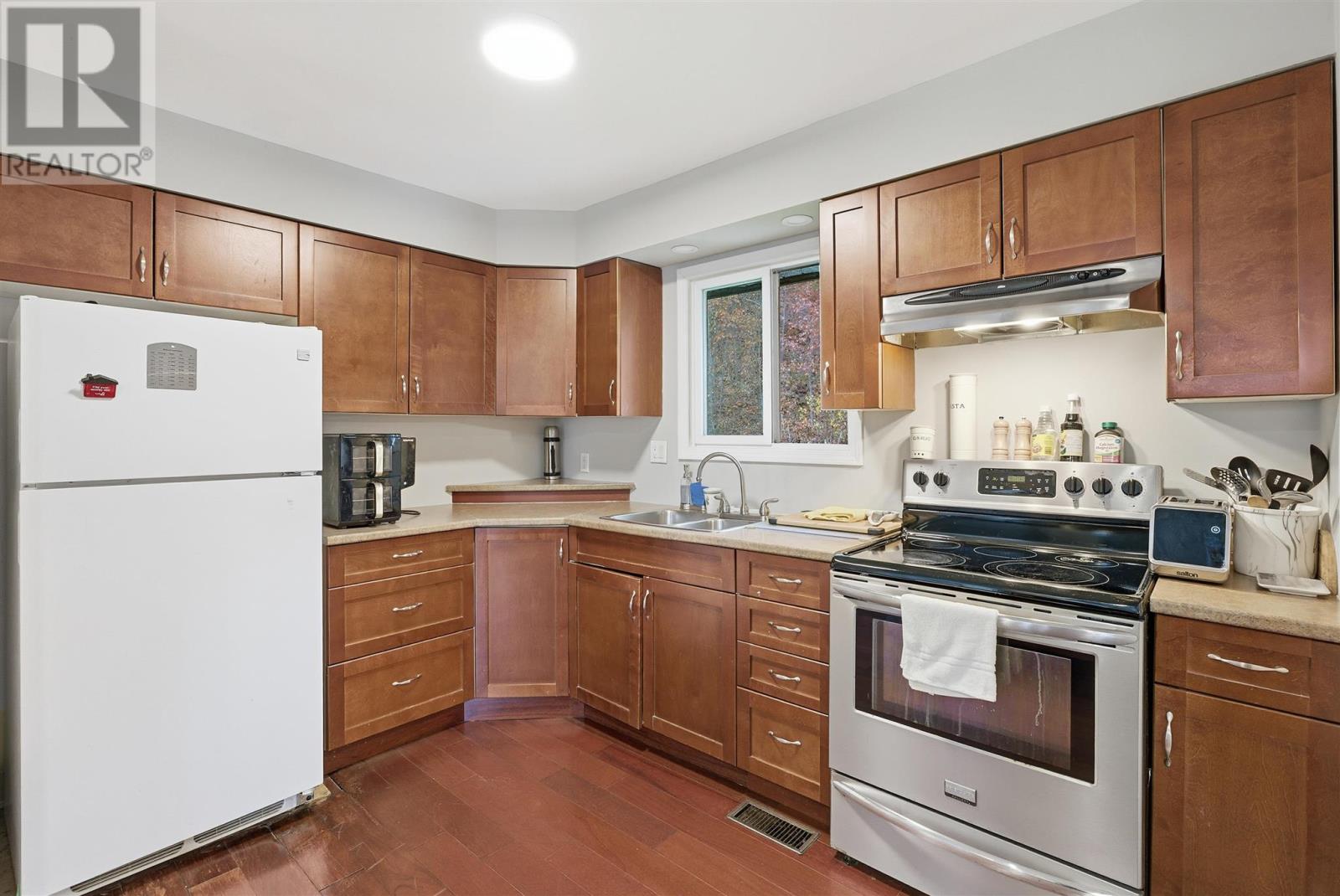 1039 Sheppards Ln, Spragge, Ontario P0R 1K0 - Photo 9 - SM253076