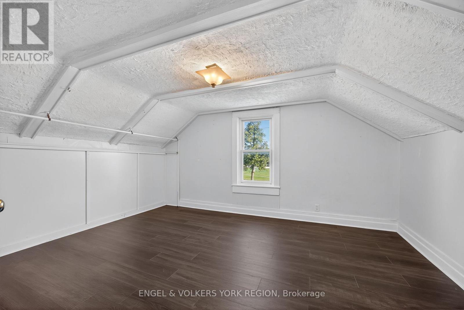 52 Parkside Drive, Barrie, Ontario  L4N 1W9 - Photo 21 - S12496352