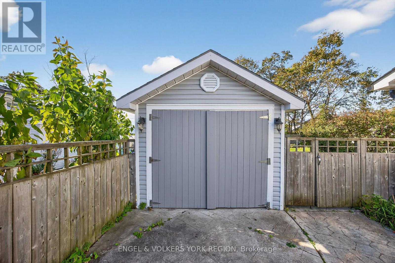 52 Parkside Drive, Barrie, Ontario  L4N 1W9 - Photo 35 - S12496352