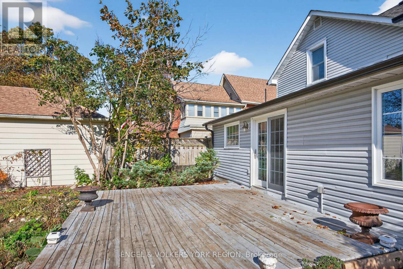 52 Parkside Drive, Barrie, Ontario  L4N 1W9 - Photo 37 - S12496352