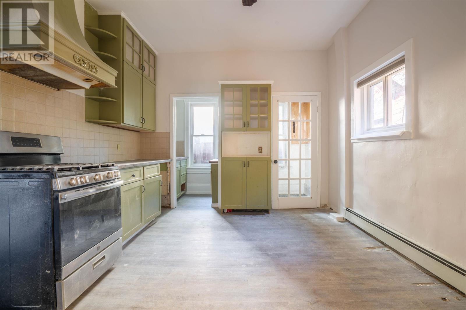 152 Pilgrim St, Sault Ste. Marie, Ontario P6A 3E9 - Photo 10 - SM253122