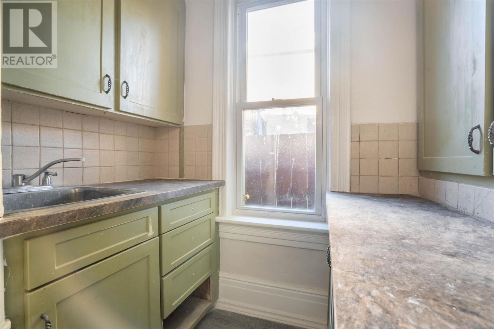 152 Pilgrim St, Sault Ste. Marie, Ontario P6A 3E9 - Photo 11 - SM253122