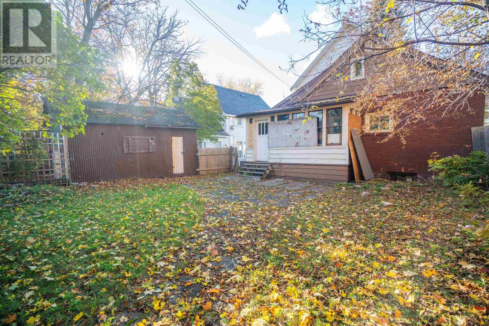 152 Pilgrim St, Sault Ste. Marie, Ontario P6A 3E9 - Photo 5 - SM253122