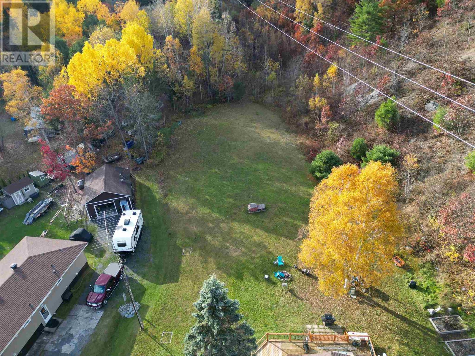 1039 Sheppards Ln, Spragge, Ontario P0R 1K0 - Photo 32 - SM253076