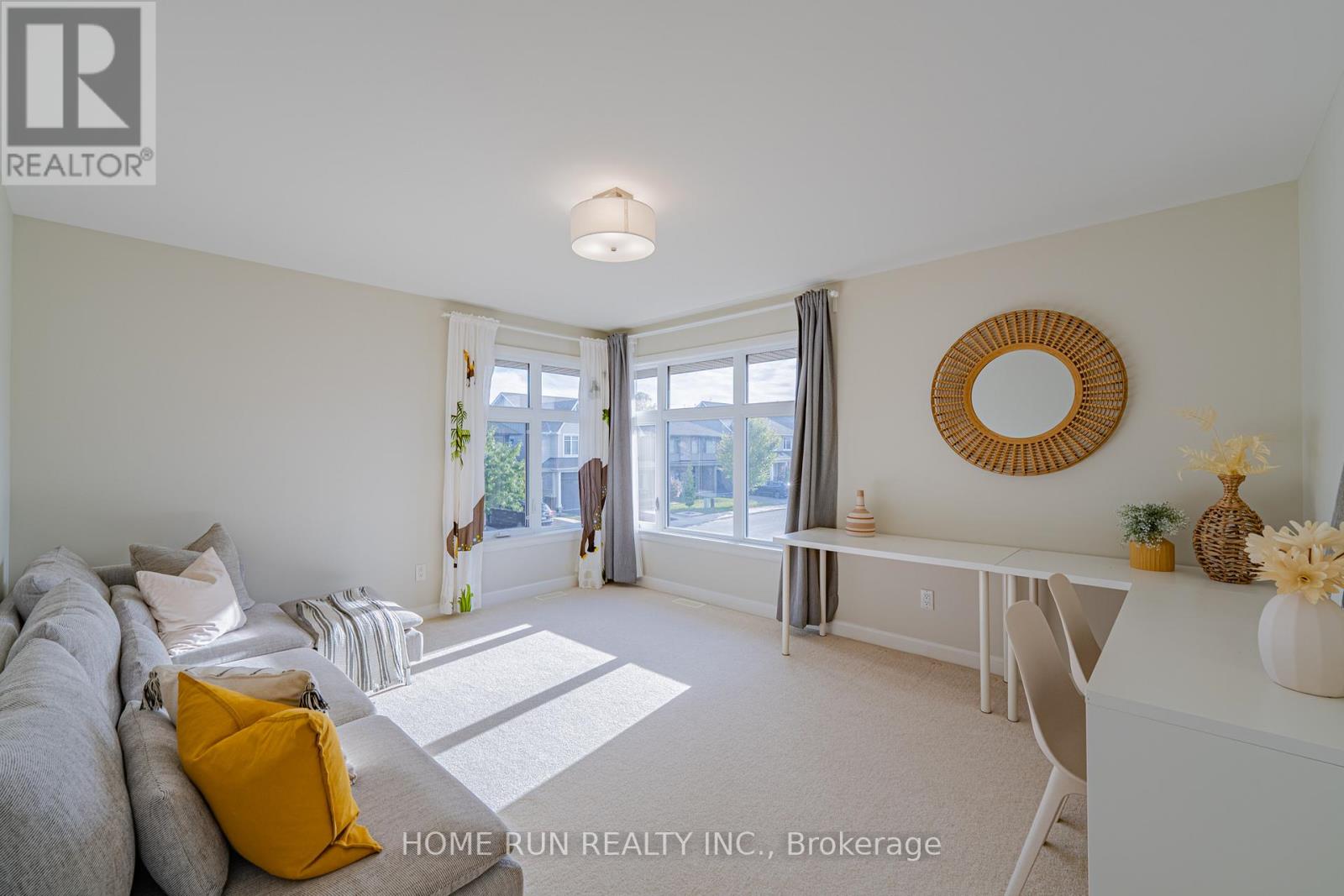 100 Lochhouse Walk, Ottawa, Ontario  K2J 6A4 - Photo 26 - X12468309