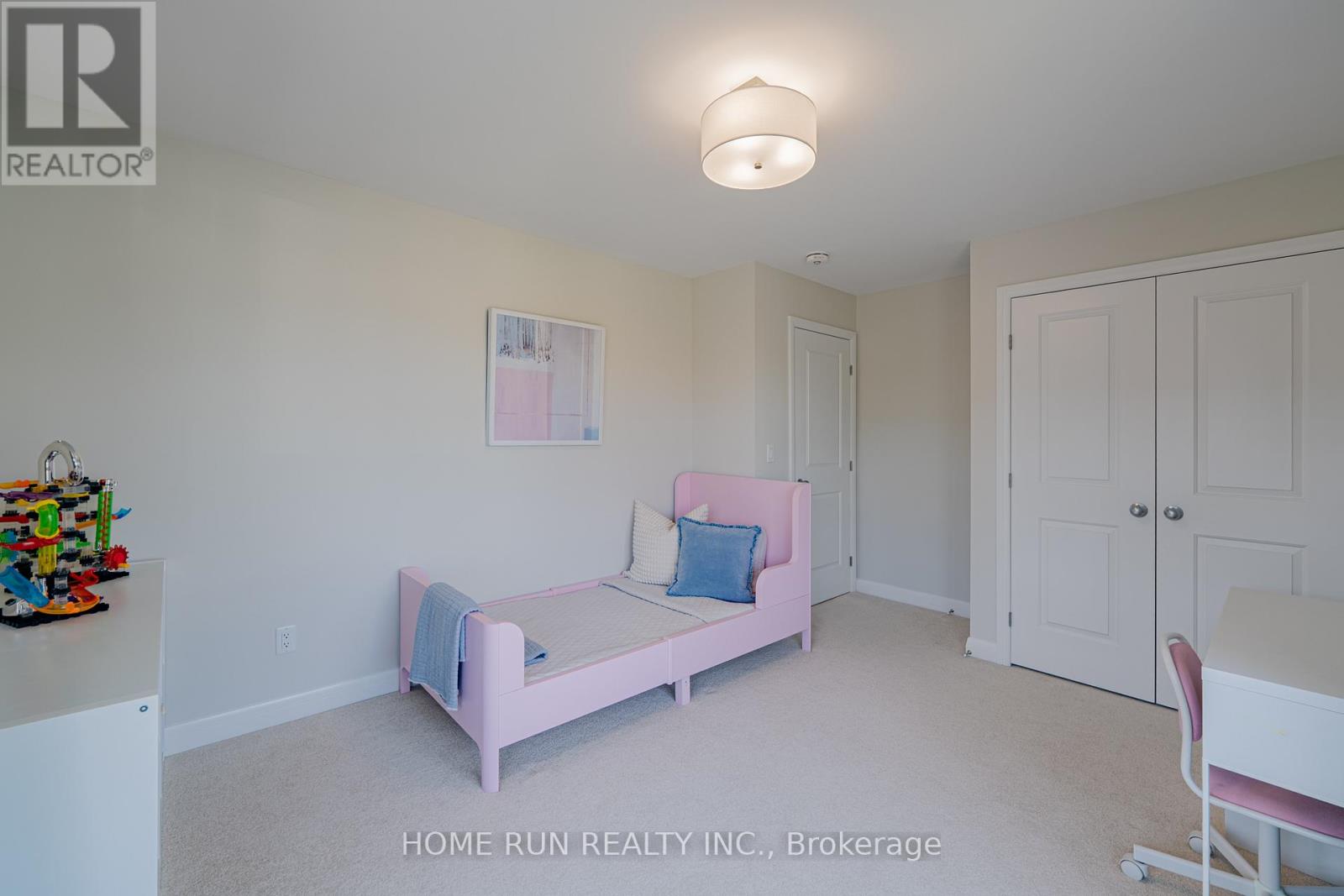 100 Lochhouse Walk, Ottawa, Ontario  K2J 6A4 - Photo 32 - X12468309