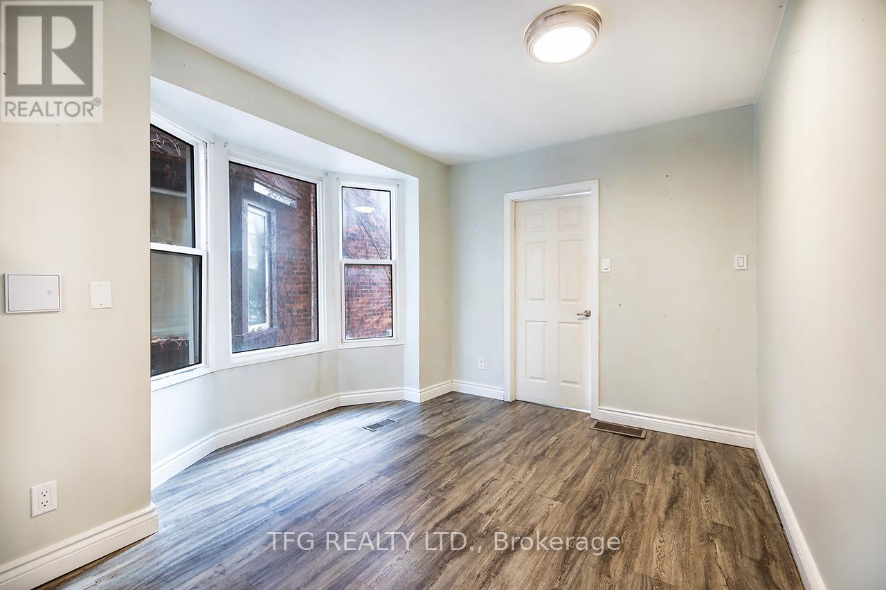 Mainfloor - 283 Jarvis Street, Oshawa, Ontario  L1G 5K8 - Photo 5 - E12496514