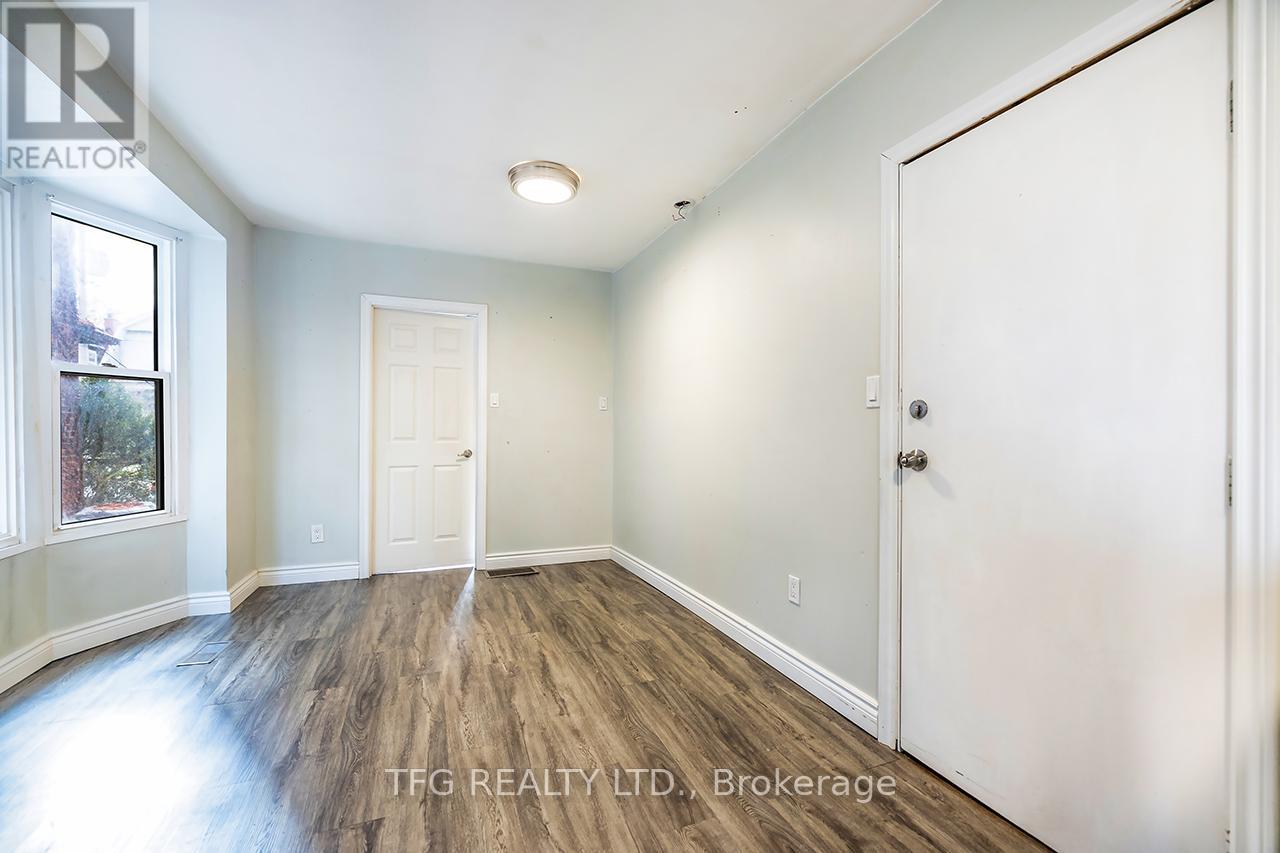 Mainfloor - 283 Jarvis Street, Oshawa, Ontario  L1G 5K8 - Photo 6 - E12496514