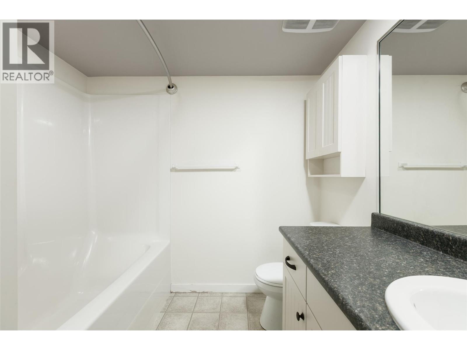 135 Ziprick Road Unit# 111 Kelowna Photo 14