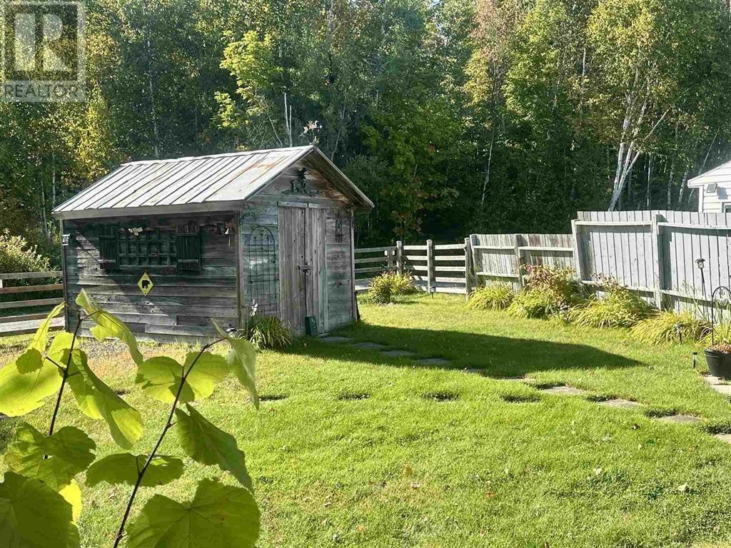 1 Gauthier Pl, Elliot Lake, Ontario  P5A 3M1 - Photo 15 - SM253136