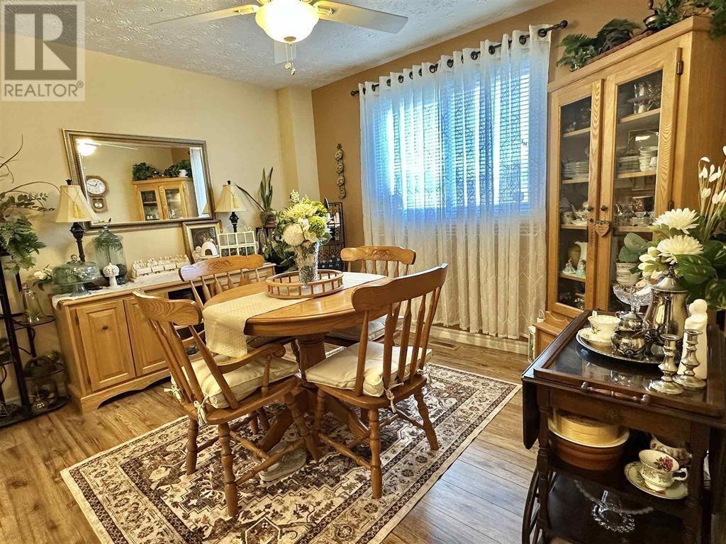 1 Gauthier Pl, Elliot Lake, Ontario  P5A 3M1 - Photo 9 - SM253136