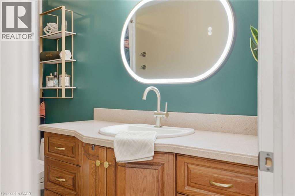 5 Piper Place, Hamilton, Ontario  L9C 6X5 - Photo 15 - 40778378