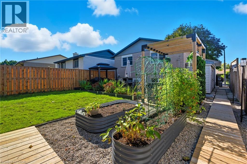 5 Piper Place, Hamilton, Ontario  L9C 6X5 - Photo 33 - 40778378