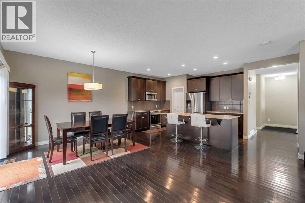 56 Cranarch Manor Se, Calgary, Alberta  T3M 1L8 - Photo 4 - A2253559