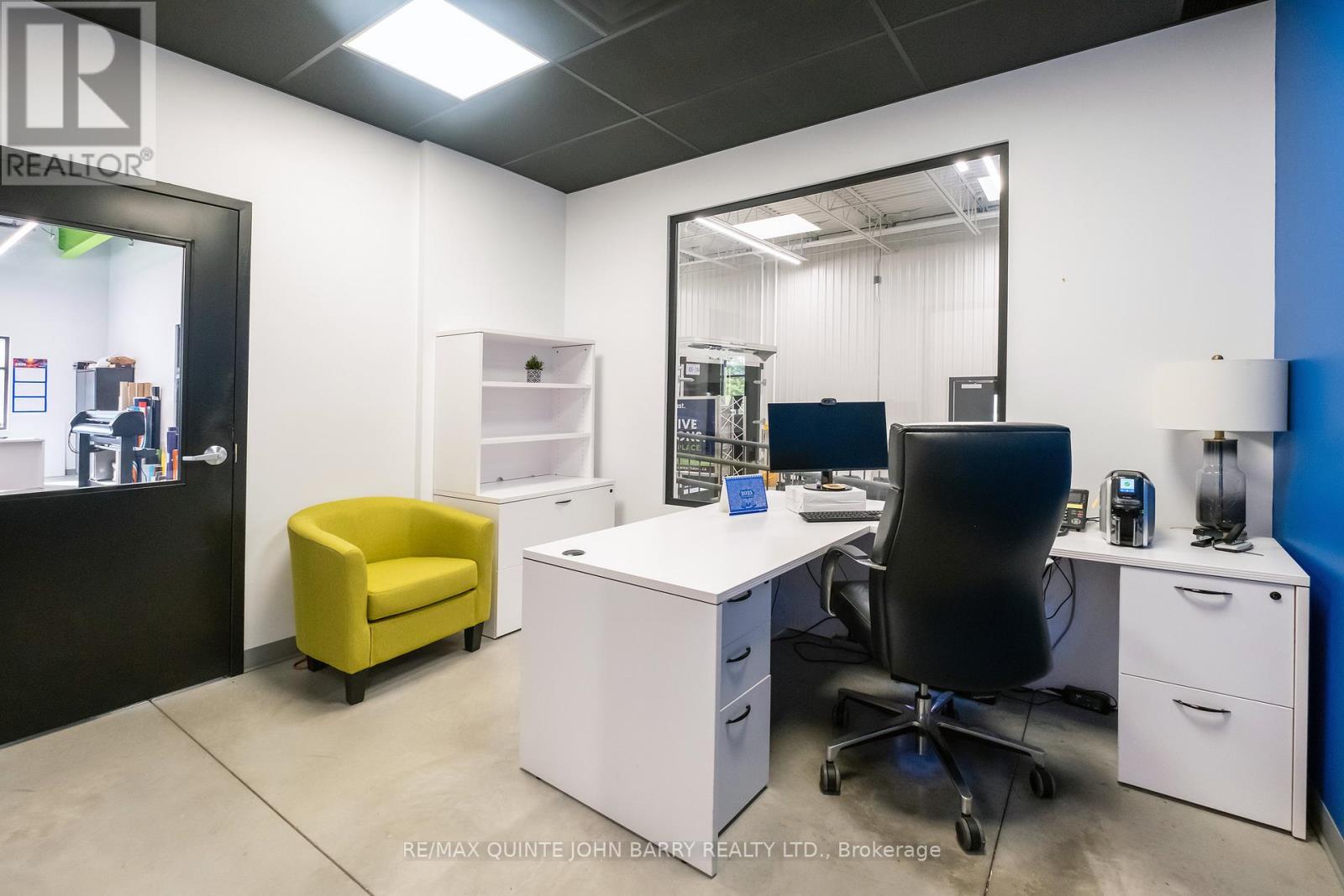 Unit B - 6 Douglas Road, Quinte West (Trenton Ward), Ontario  K8V 5P8 - Photo 22 - X12496566