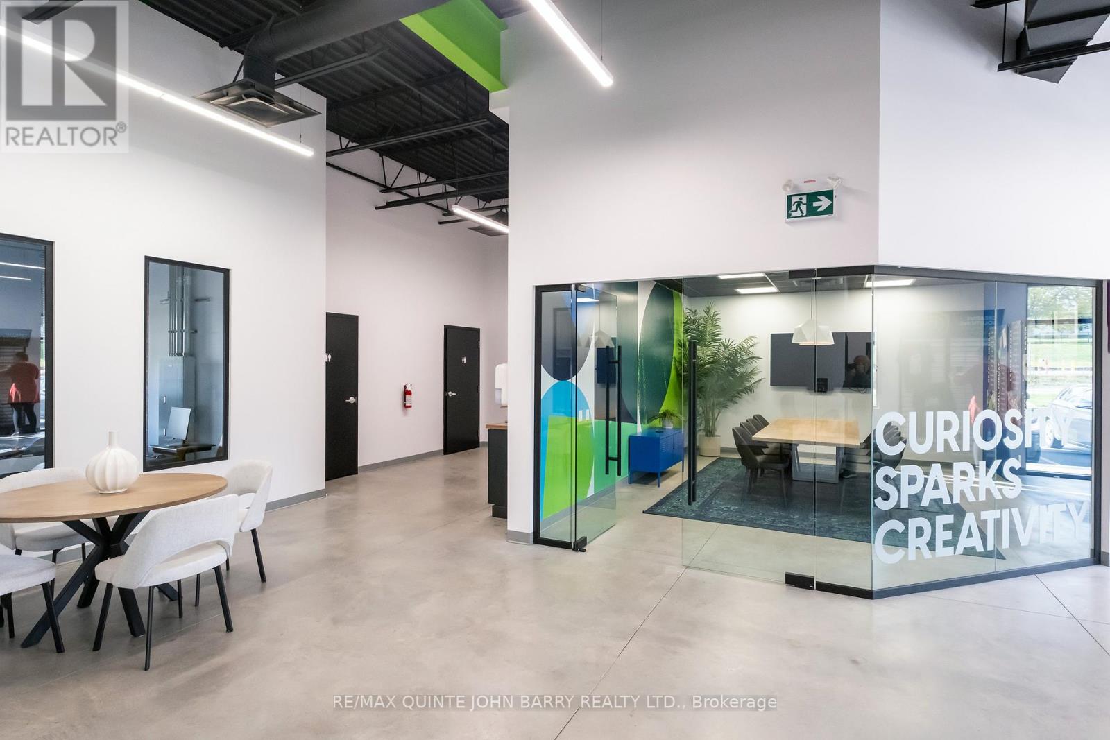 Unit B - 6 Douglas Road, Quinte West (Trenton Ward), Ontario  K8V 5P8 - Photo 27 - X12496566