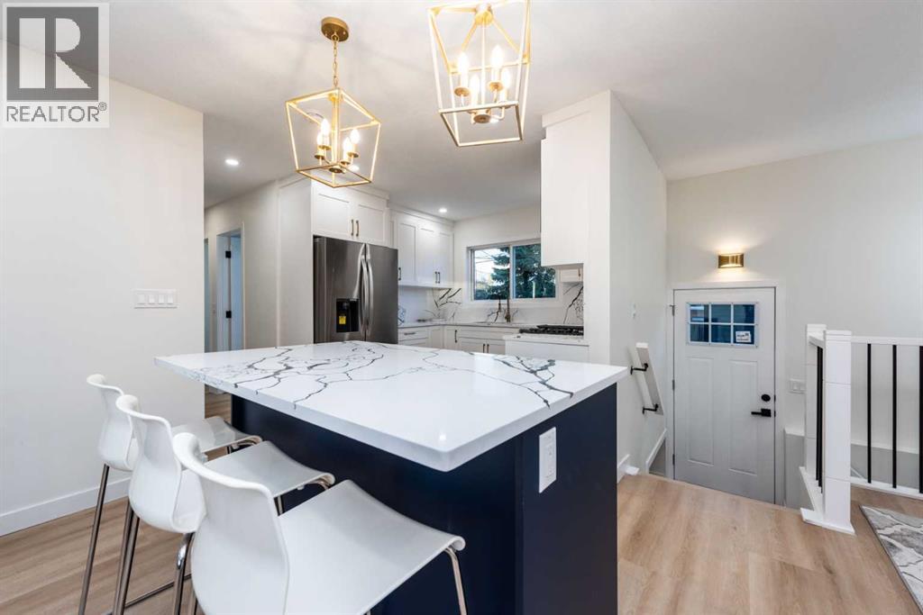 152 Southampthon Drive Sw, Calgary, Alberta  T2W 0V1 - Photo 22 - A2265620