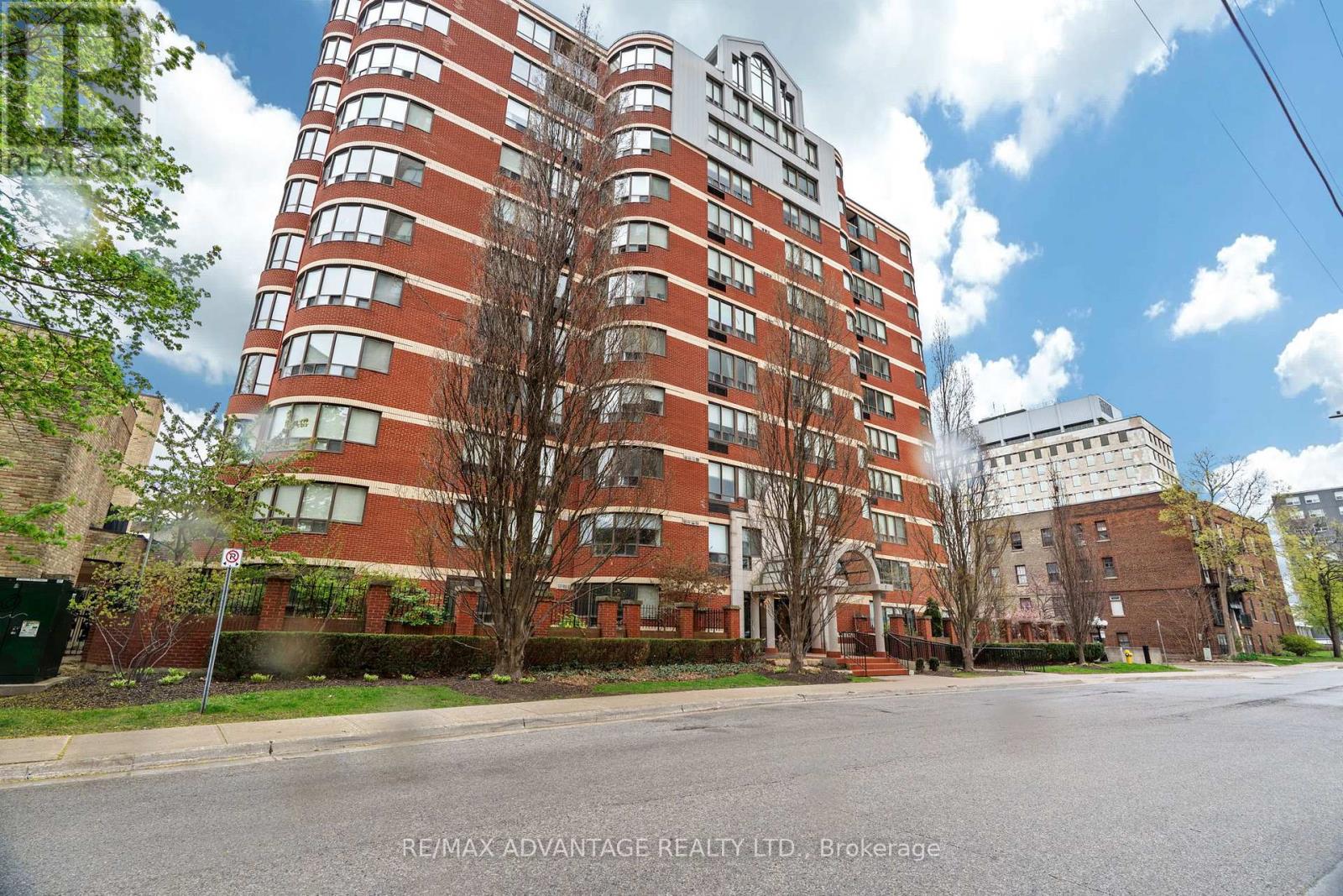 704 - 7 Picton Street, London East (East F), Ontario  N6B 3N7 - Photo 2 - X12496542