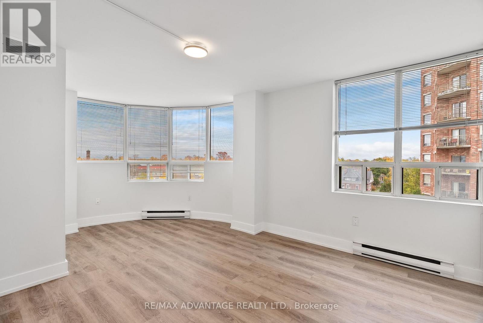 704 - 7 Picton Street, London East (East F), Ontario  N6B 3N7 - Photo 25 - X12496542