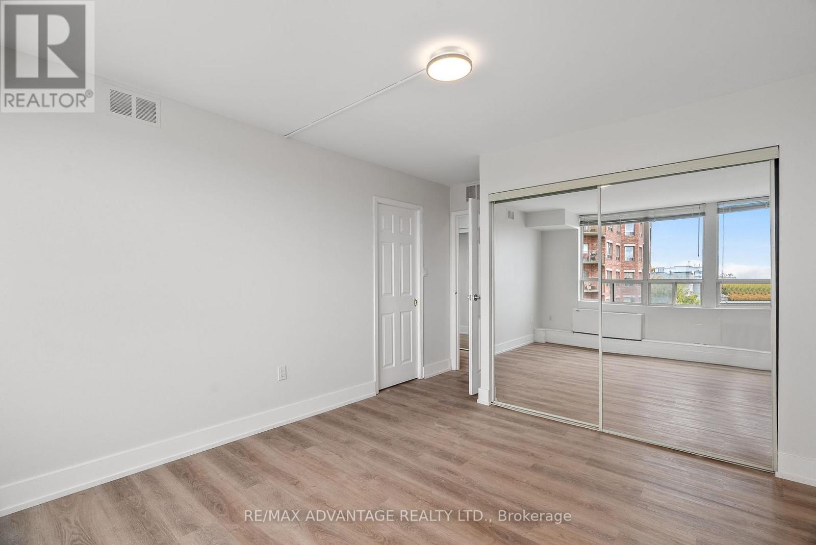 704 - 7 Picton Street, London East (East F), Ontario  N6B 3N7 - Photo 34 - X12496542