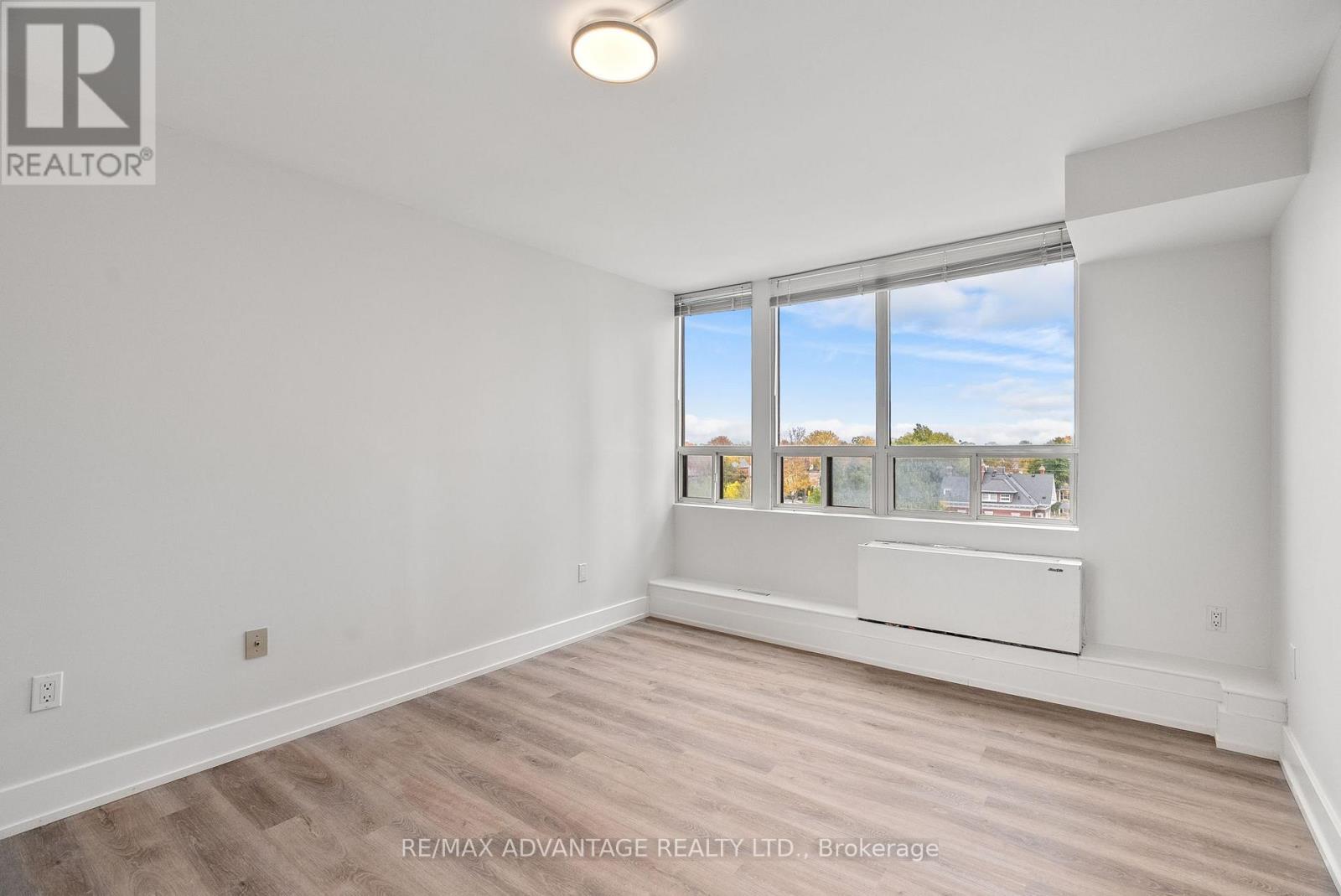 704 - 7 Picton Street, London East (East F), Ontario  N6B 3N7 - Photo 35 - X12496542