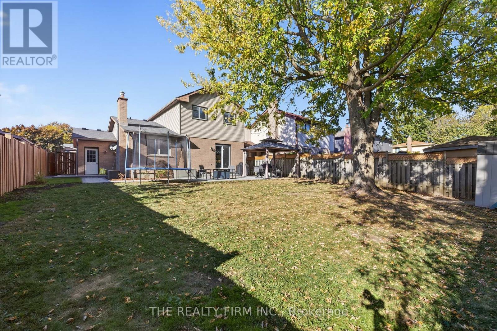 107 Cheswick Circle, London South, Ontario  N6E 3L2 - Photo 34 - X12496582