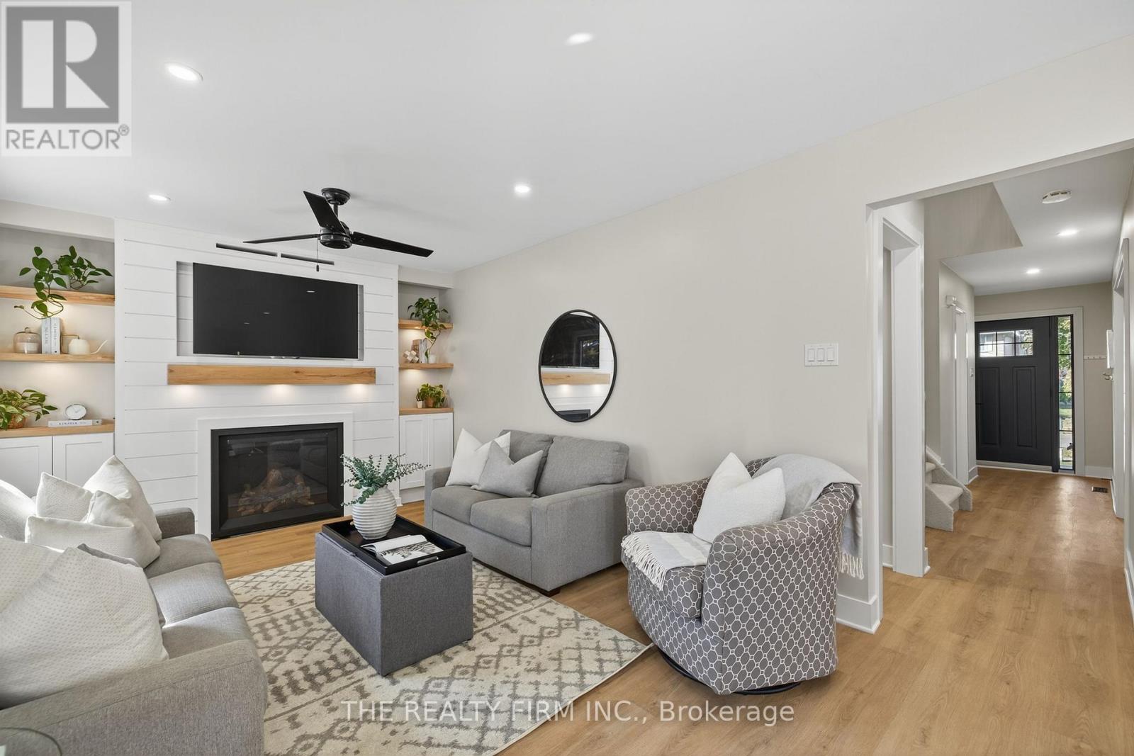 107 Cheswick Circle, London South, Ontario  N6E 3L2 - Photo 4 - X12496582