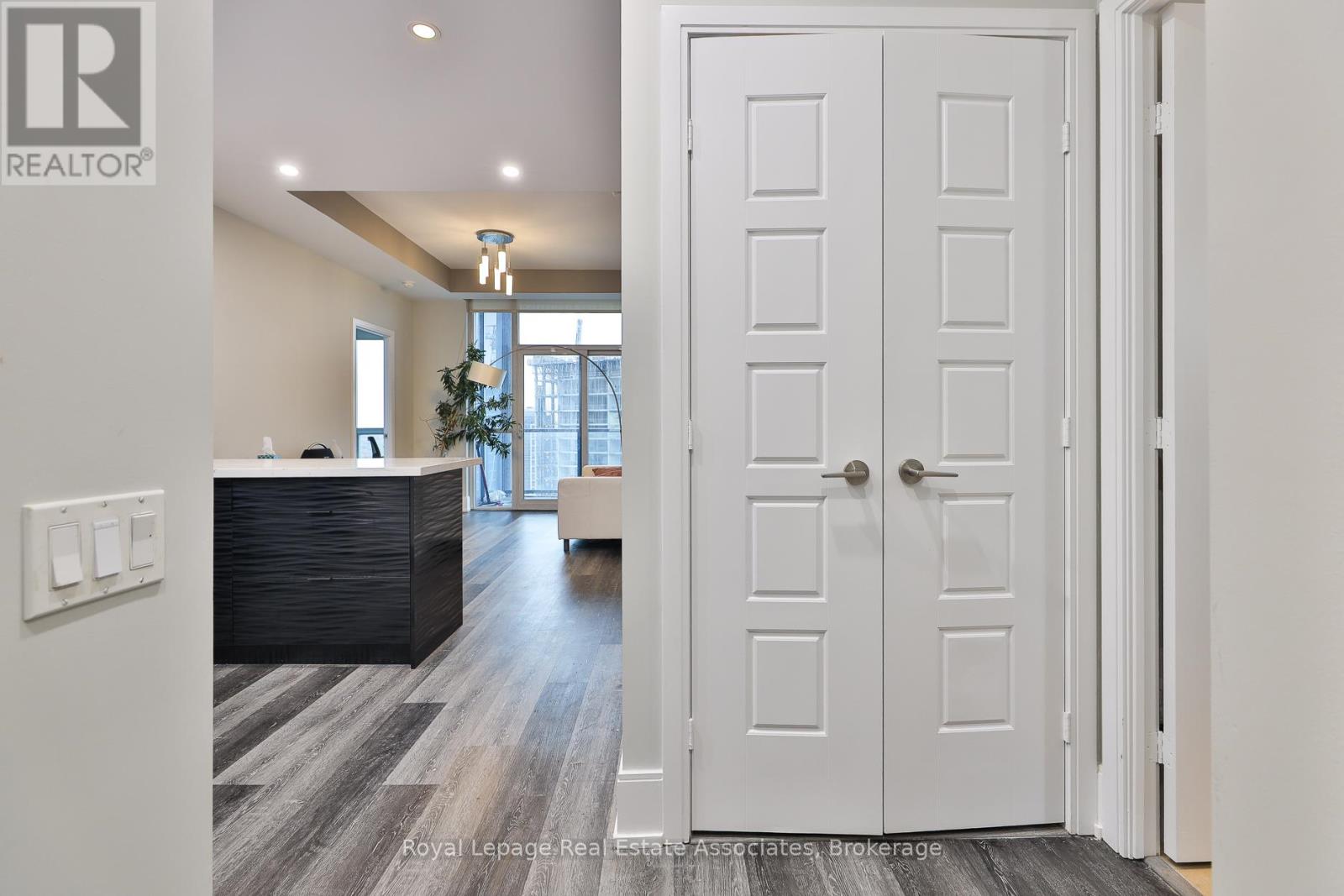 2208 - 15 Viking Lane, Toronto (Islington-City Centre West), Ontario  M9B 0A4 - Photo 8 - W12496232