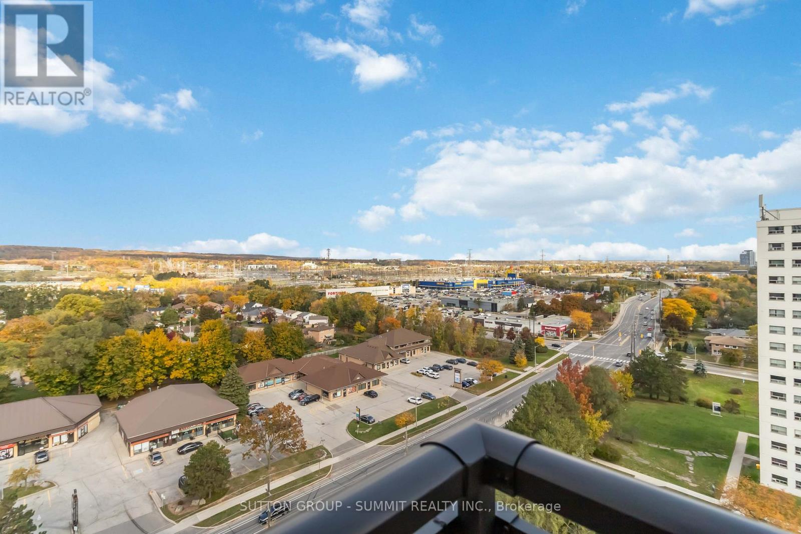 1501 - 975 Warwick Court, Burlington, Ontario  L7T 3Z7 - Photo 16 - W12496270