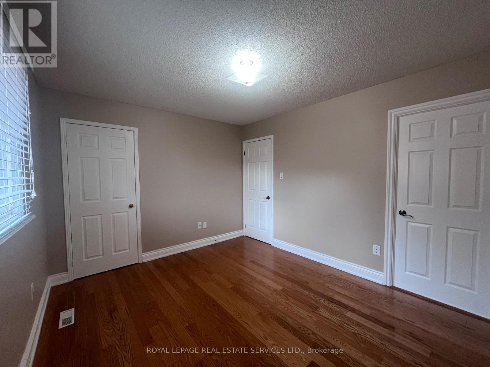 Upper - 5254 Astwell Avenue W, Mississauga, Ontario  L5R 3H8 - Photo 25 - W12496280