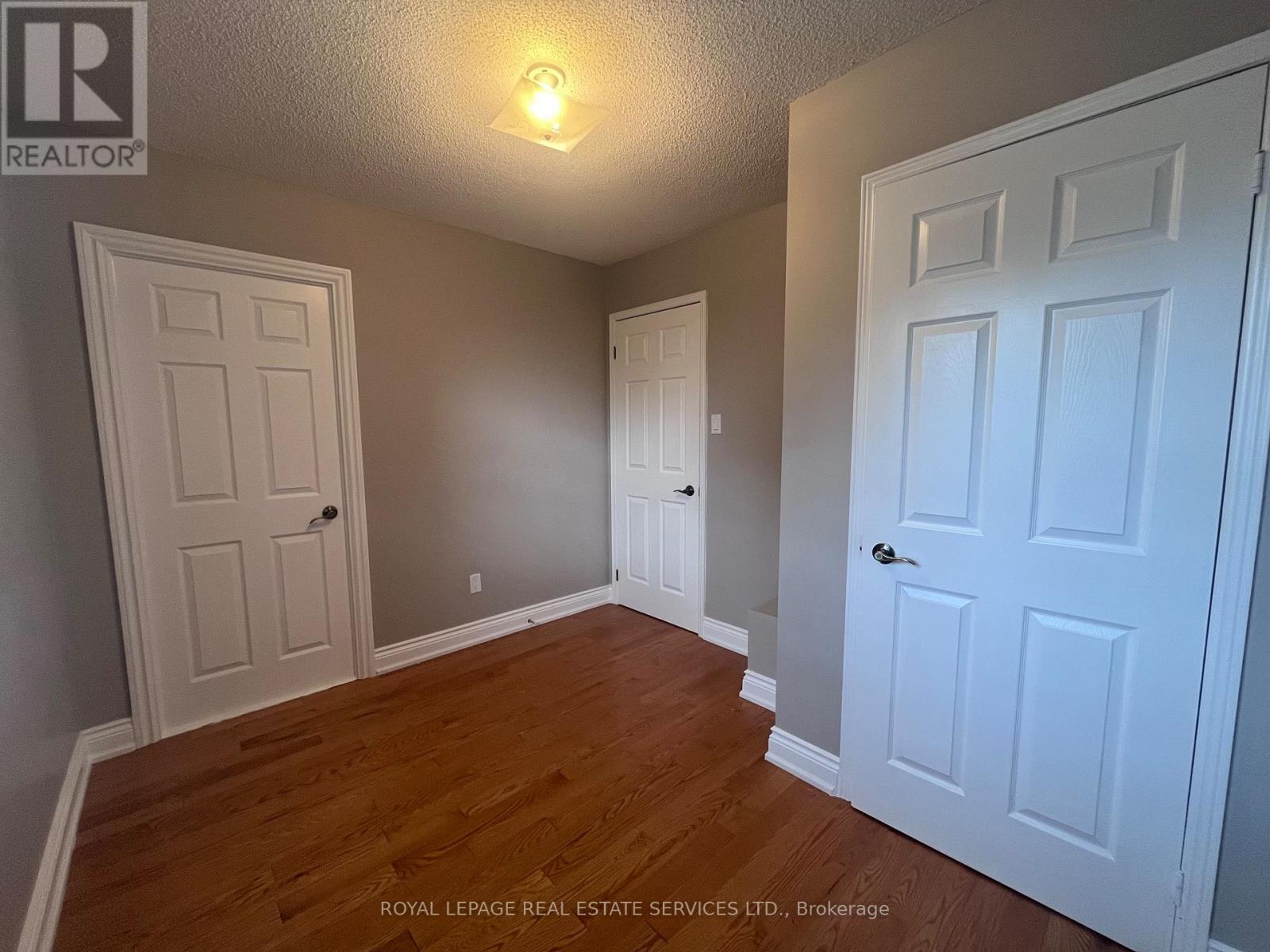 Upper - 5254 Astwell Avenue W, Mississauga, Ontario  L5R 3H8 - Photo 27 - W12496280