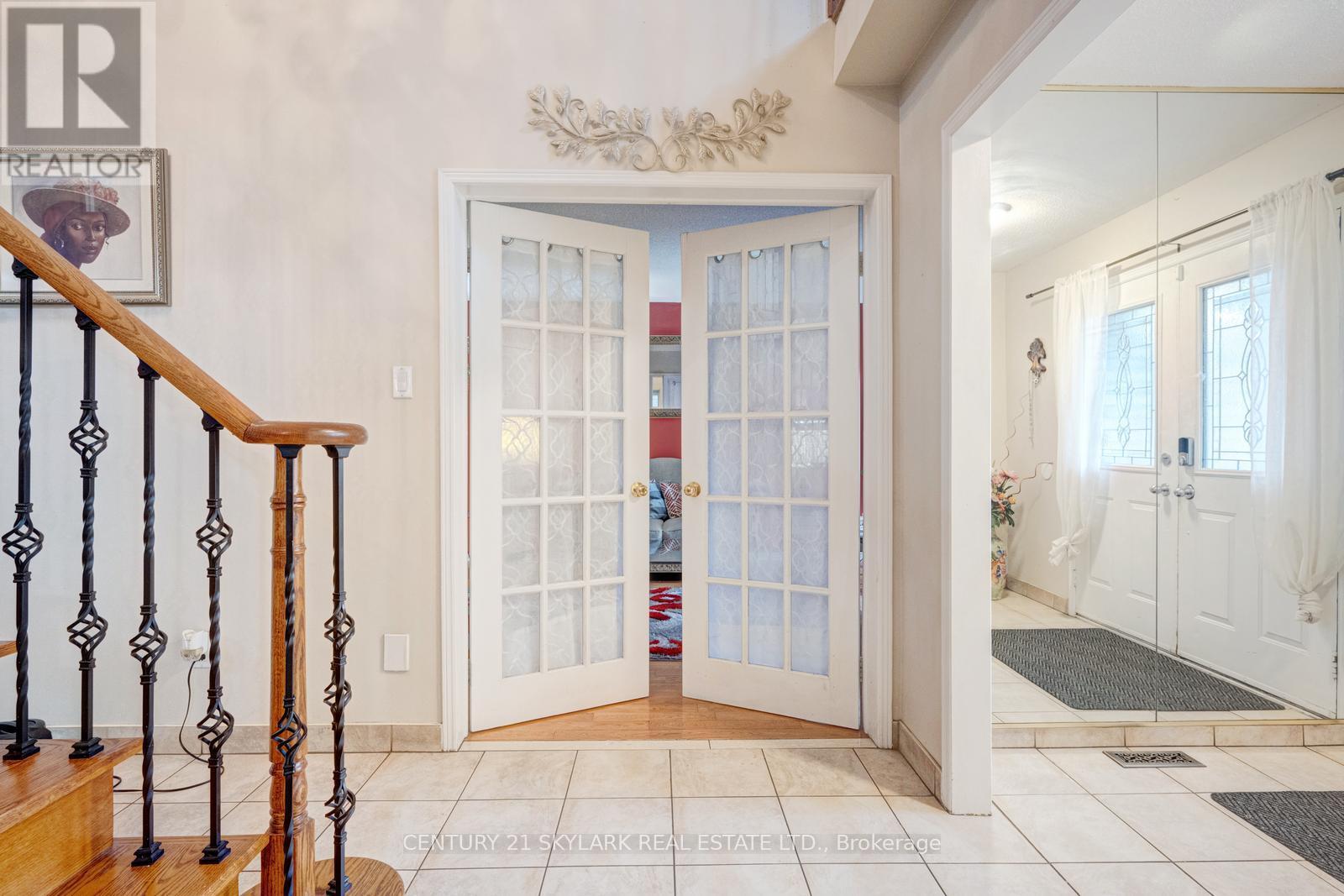 30 Wexford Road, Brampton (Heart Lake West), Ontario  L6Z 2V8 - Photo 10 - W12496334