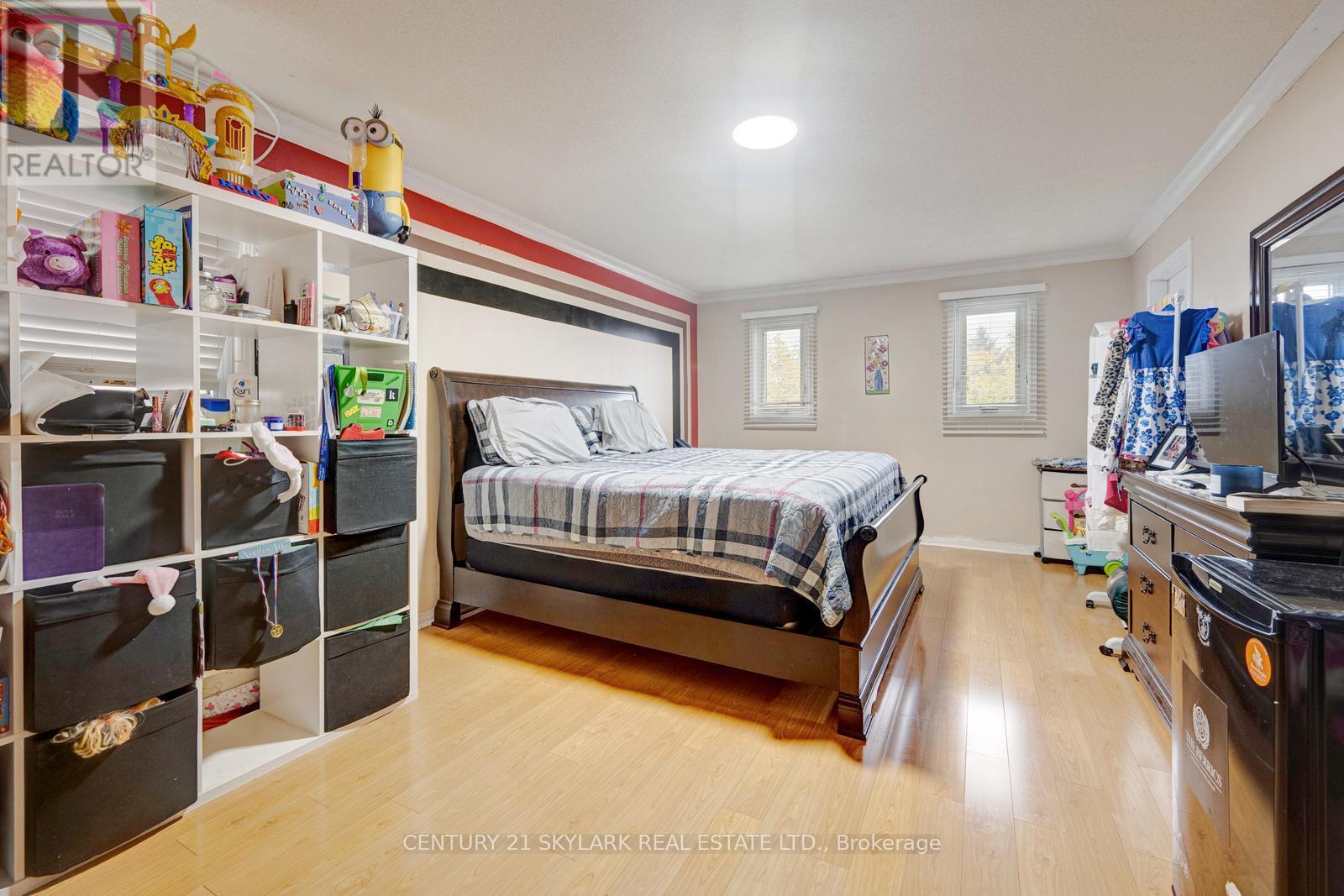 30 Wexford Road, Brampton (Heart Lake West), Ontario  L6Z 2V8 - Photo 29 - W12496334