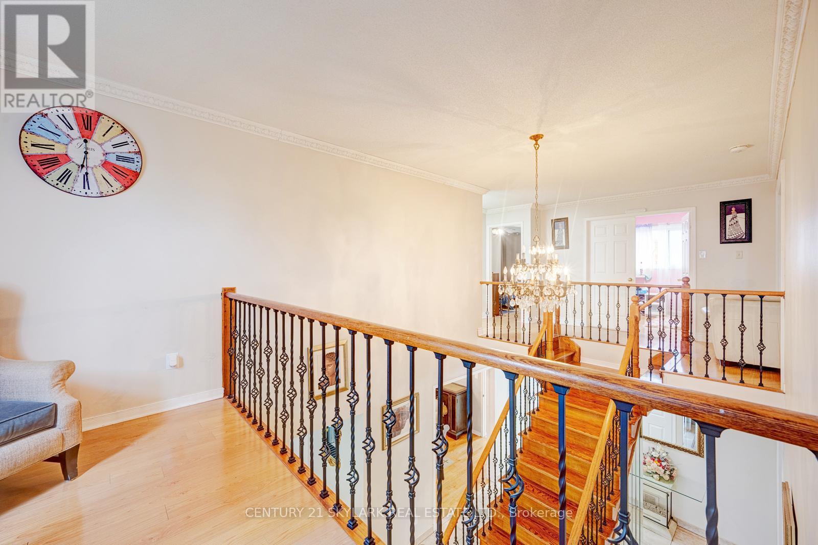 30 Wexford Road, Brampton (Heart Lake West), Ontario  L6Z 2V8 - Photo 33 - W12496334