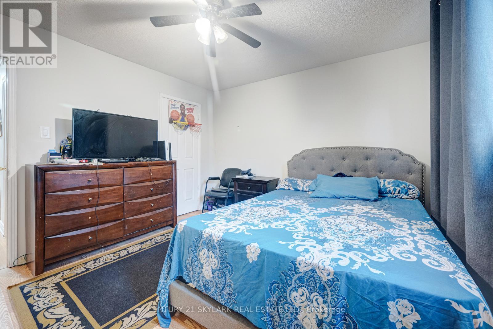 30 Wexford Road, Brampton (Heart Lake West), Ontario  L6Z 2V8 - Photo 40 - W12496334