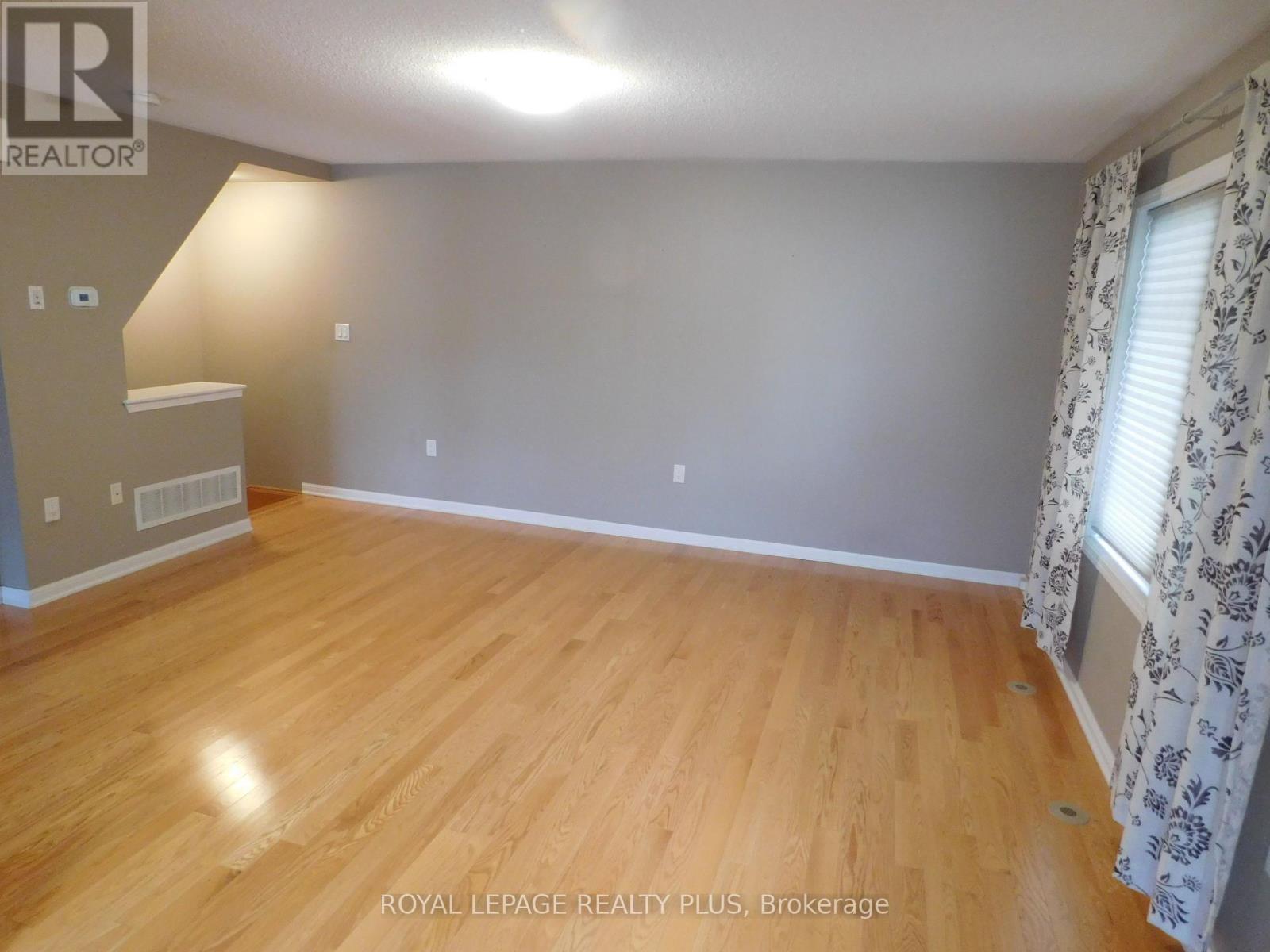 575 Speyer Circle, Milton, Ontario  L9T 0Y1 - Photo 10 - W12496340