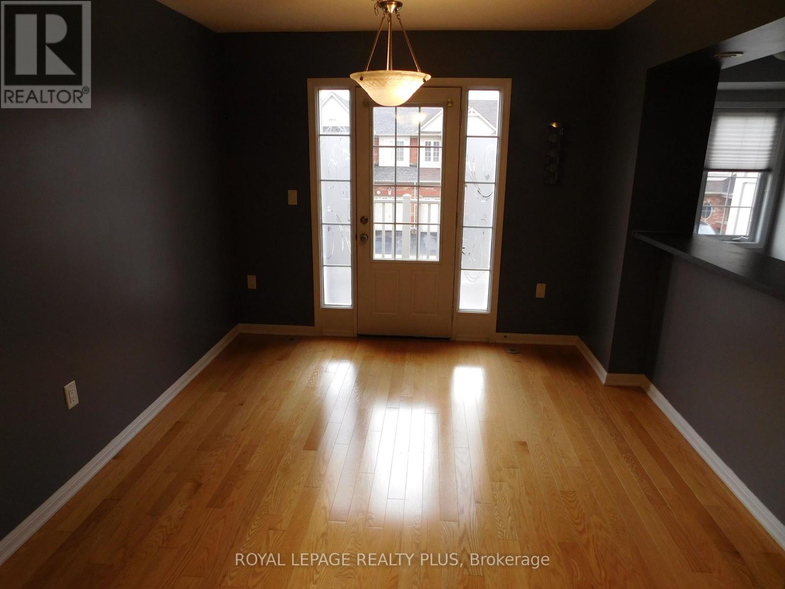 575 Speyer Circle, Milton, Ontario  L9T 0Y1 - Photo 11 - W12496340