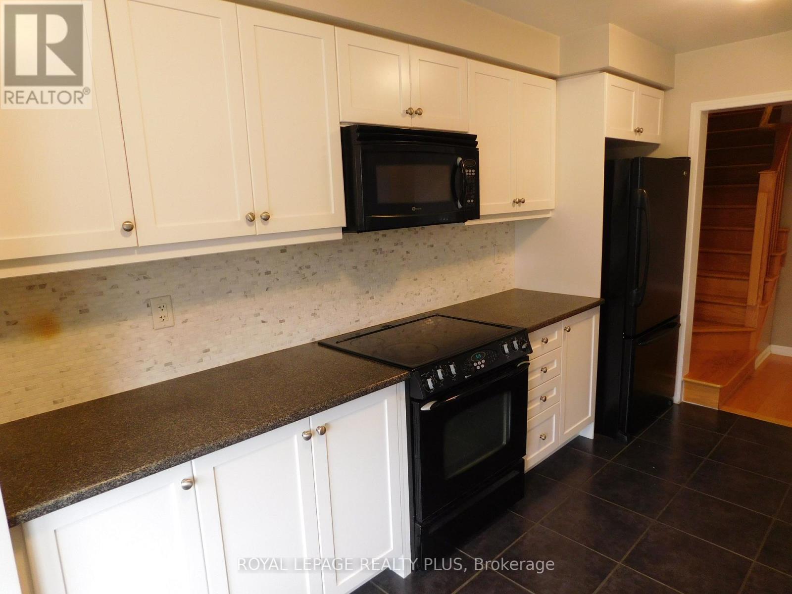 575 Speyer Circle, Milton, Ontario  L9T 0Y1 - Photo 14 - W12496340