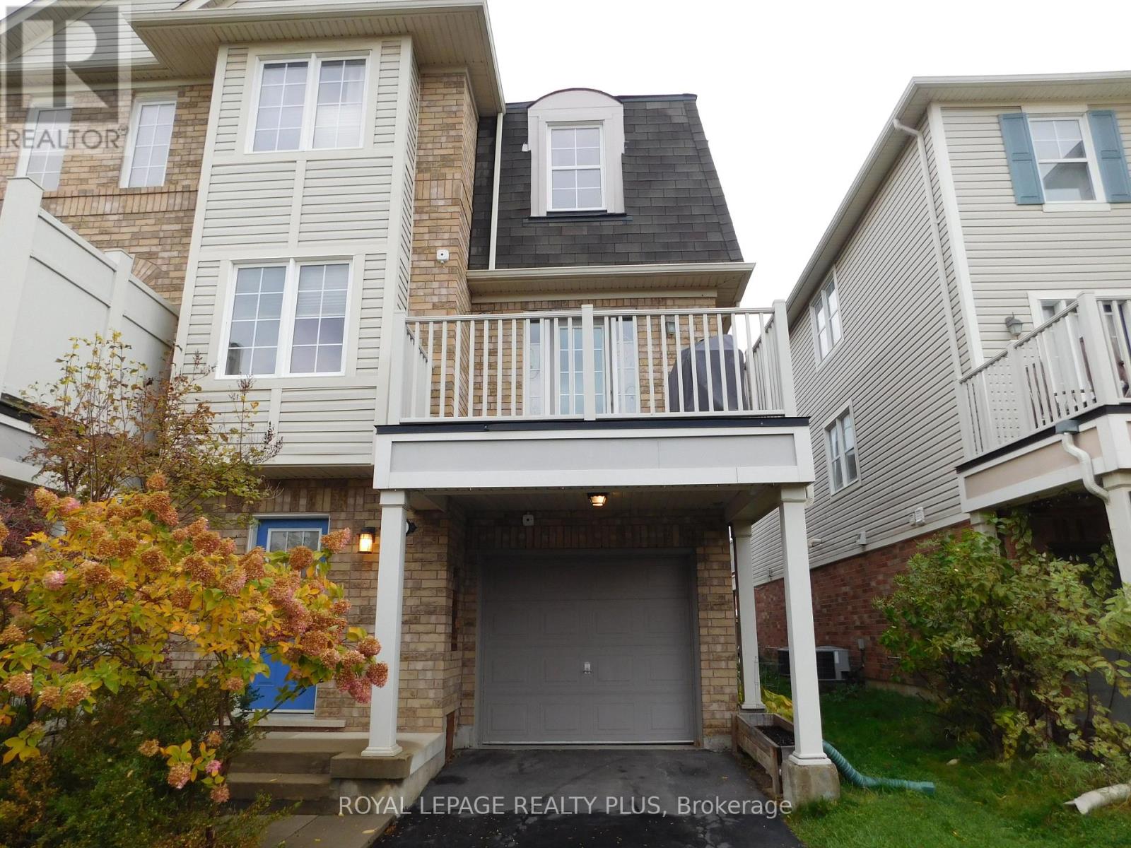 575 Speyer Circle, Milton, Ontario  L9T 0Y1 - Photo 3 - W12496340